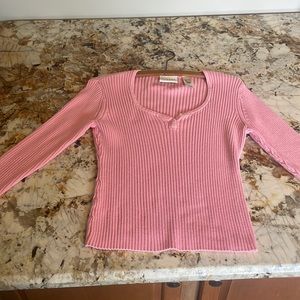 Women’s pink top